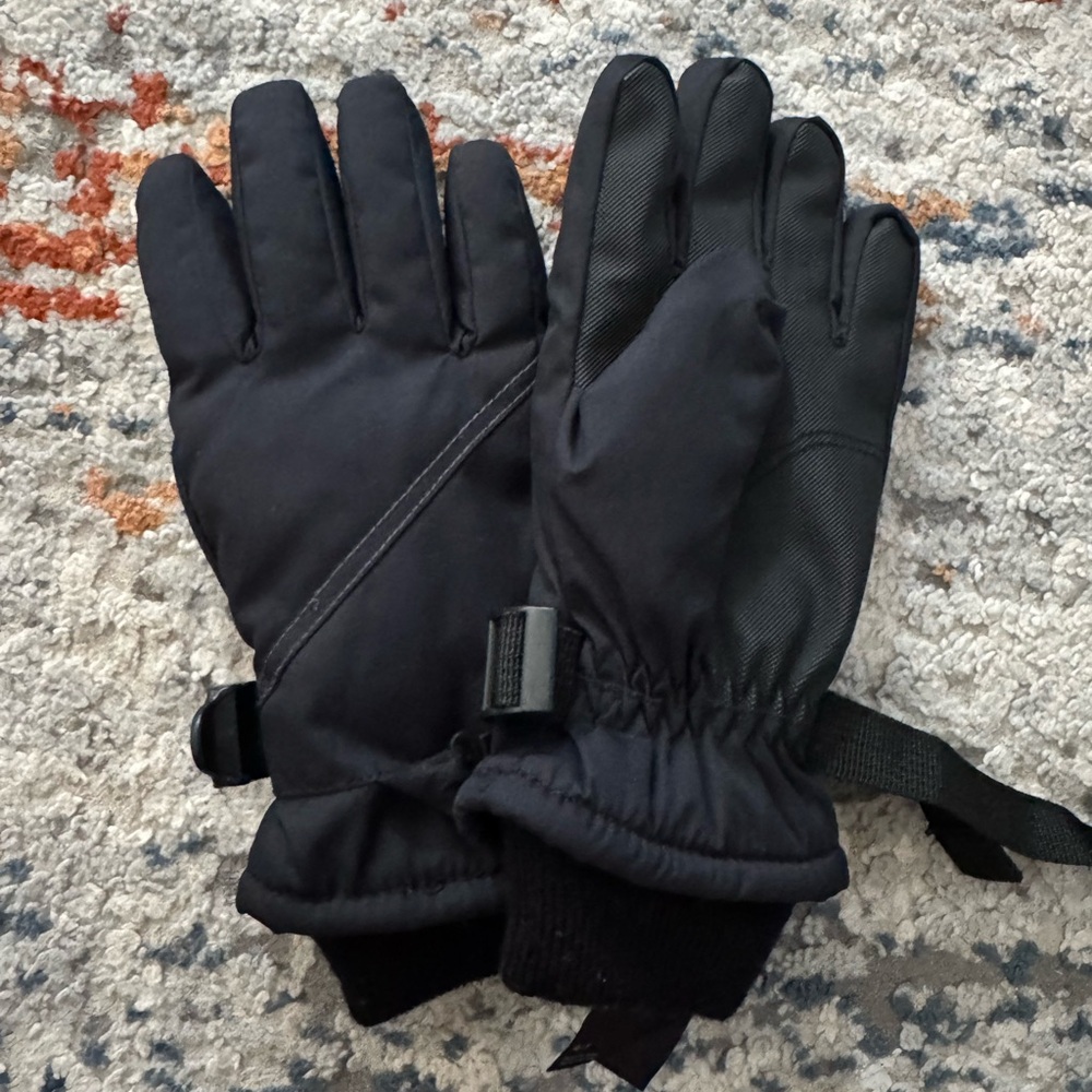 All in Motion Men's Black Insulated Gloves
